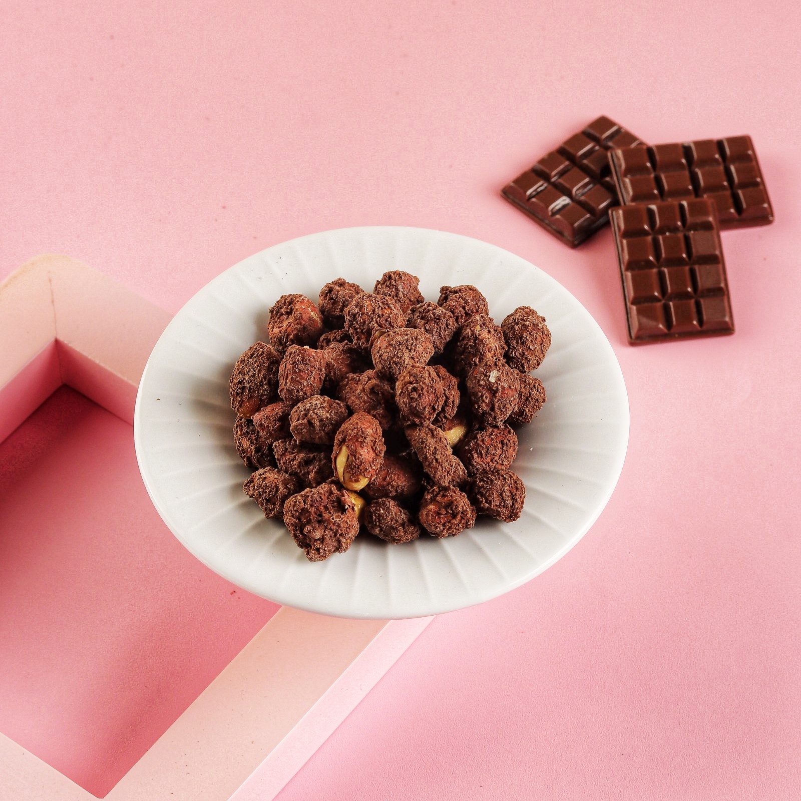 Souvenir Snack Cemilan Kacang Coklat Panggang Cangcomak - Kacang Coklat