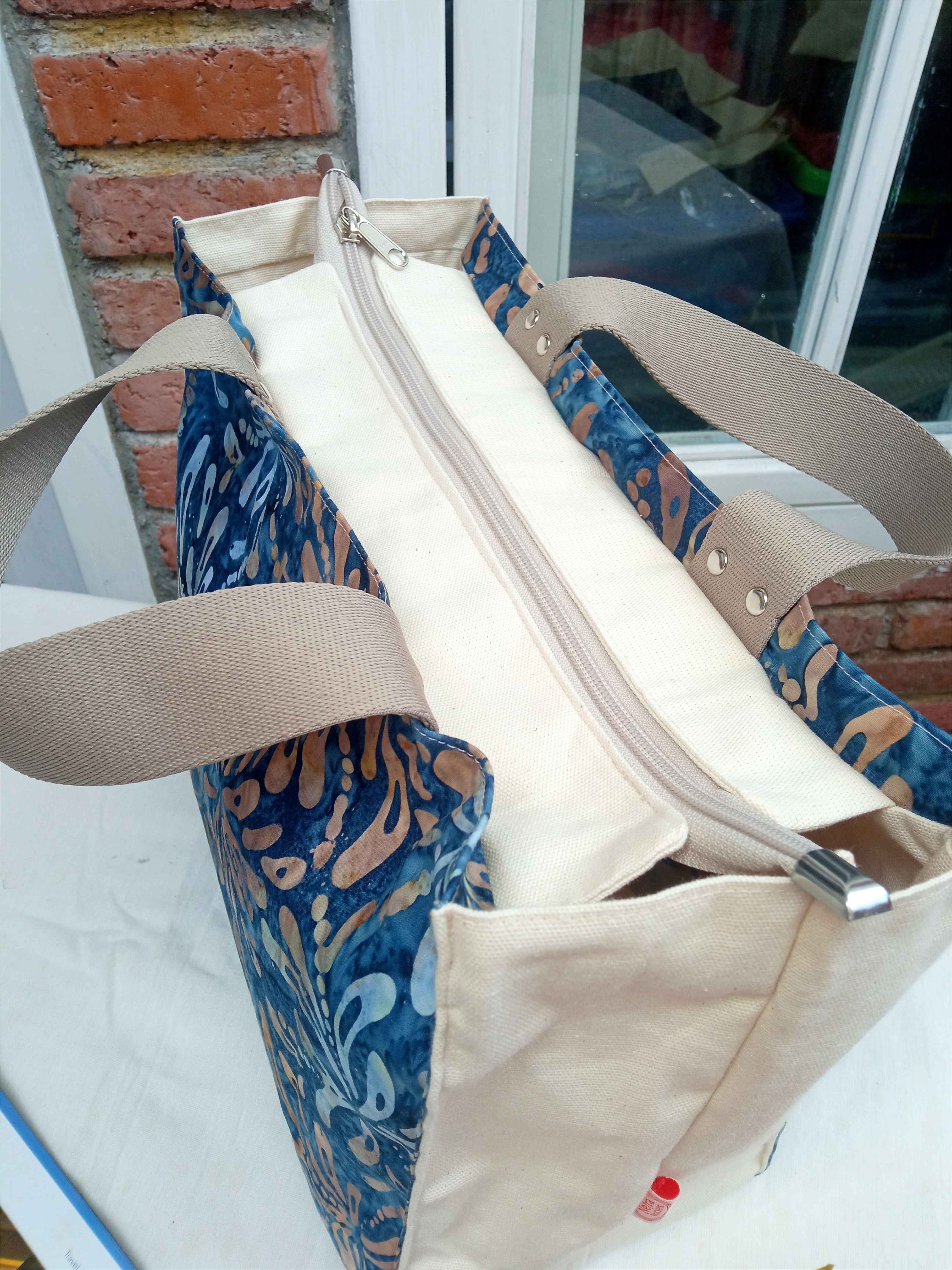 Tas Jinjing Kirana