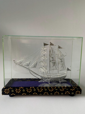 Miniatur Kapal Pinisi Besar