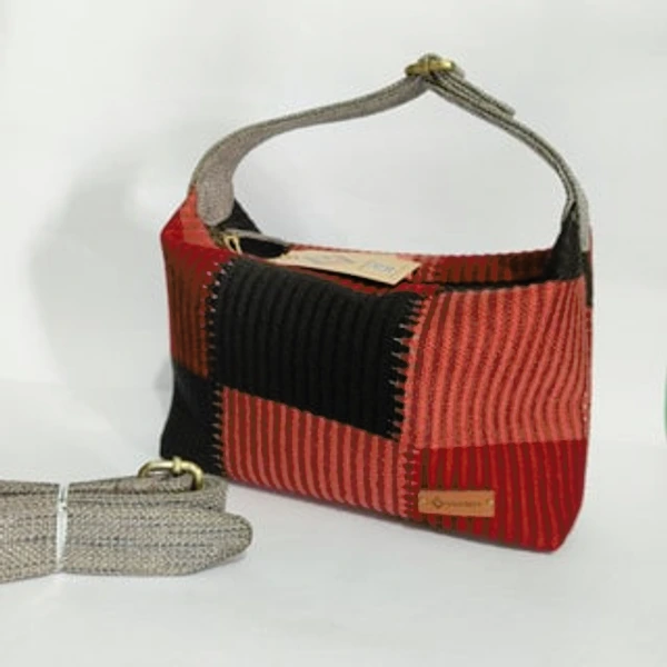UWAISGEN Annisa Pouchbag Tali Goni Blanket Etnik Bali Handmade