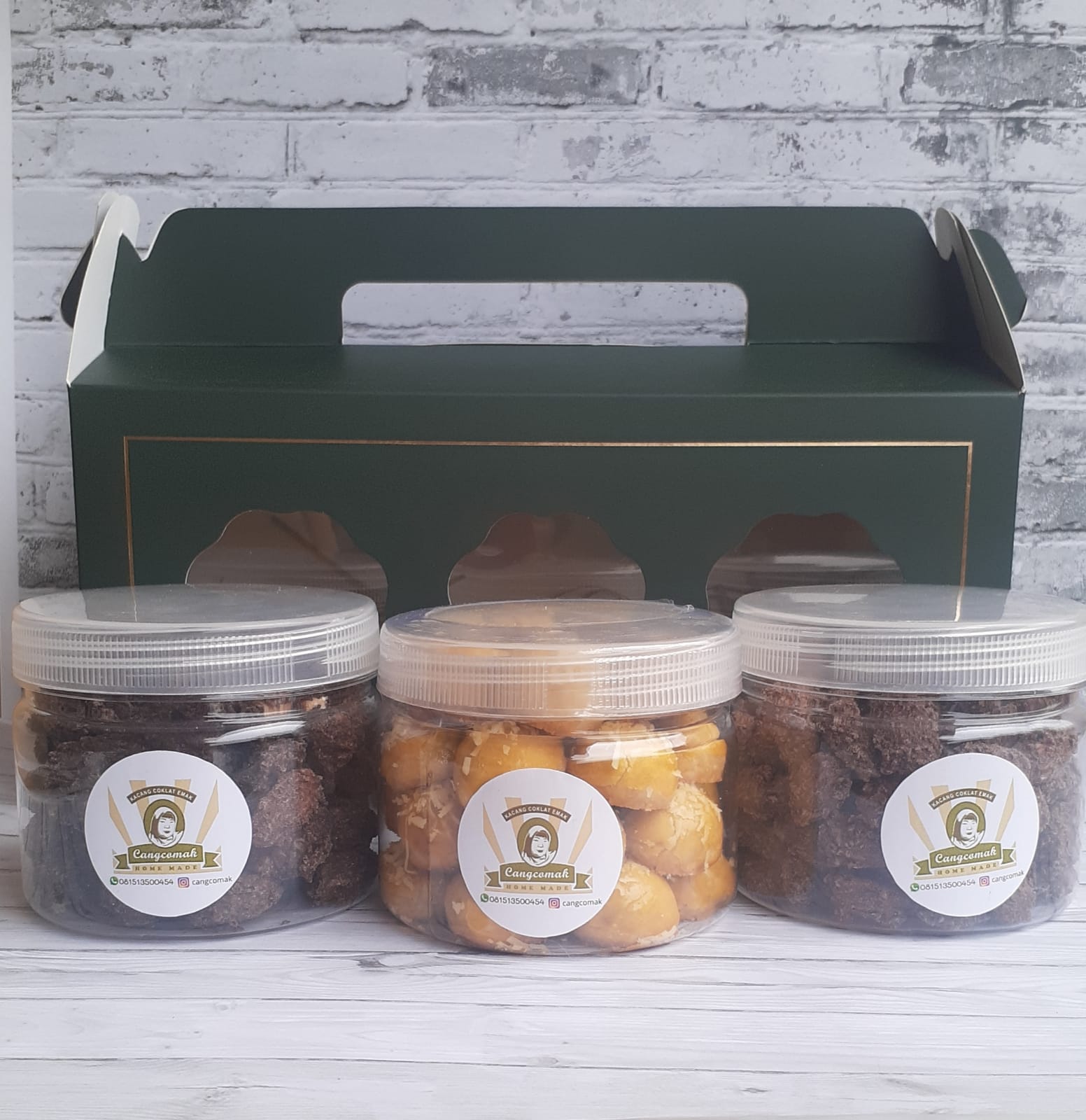 Souvenir Paket Natal Ngemil Cangcomak