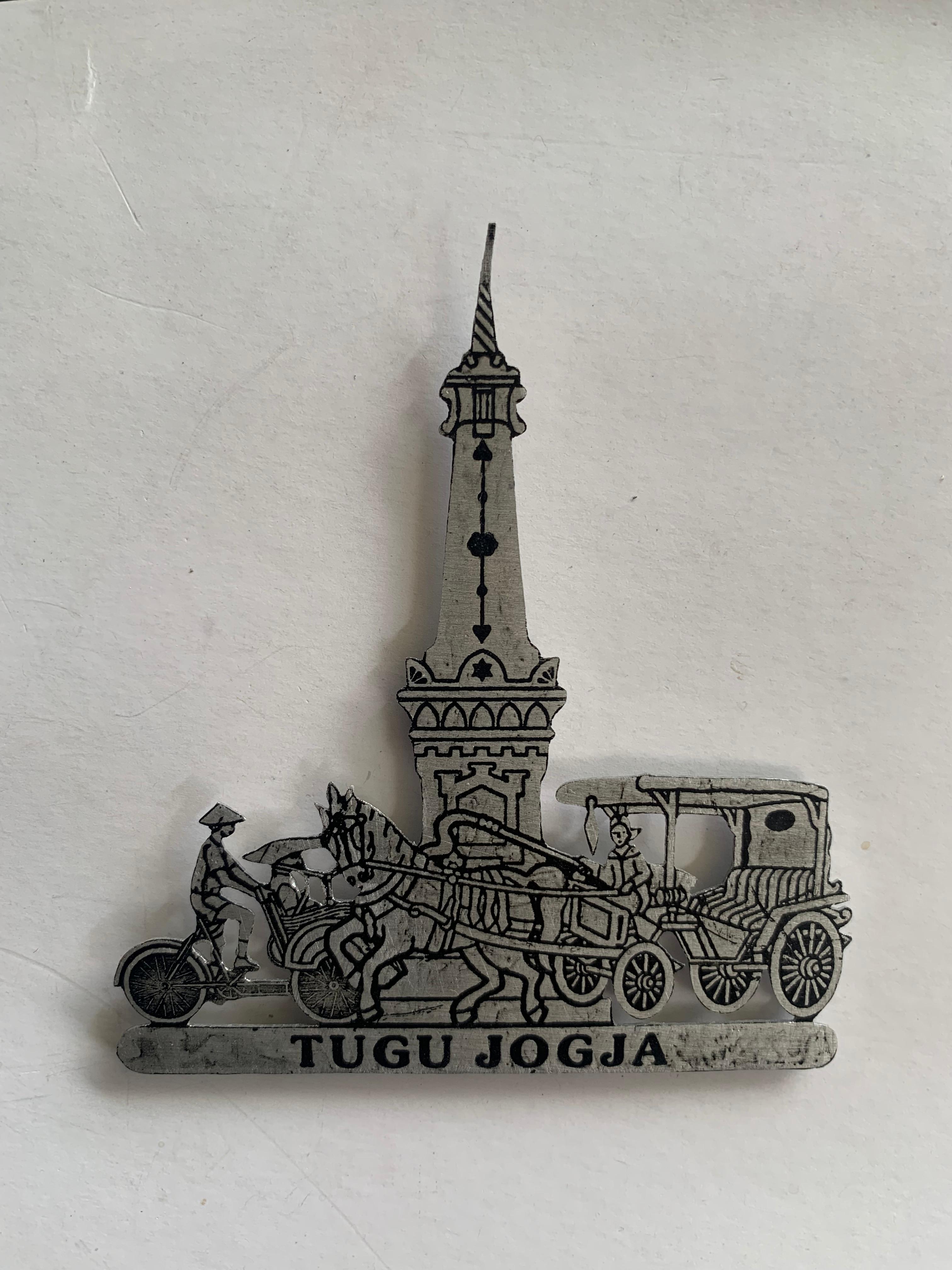 Magnet Kulkas Motif Tugu