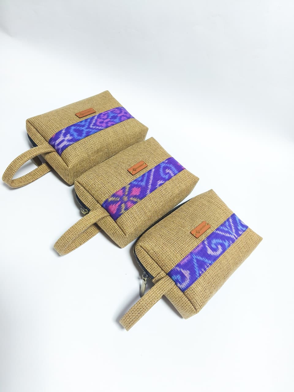 UWAISGEN Zidni Pouch Goni Endek Souvenir Etnik Bali Handmade