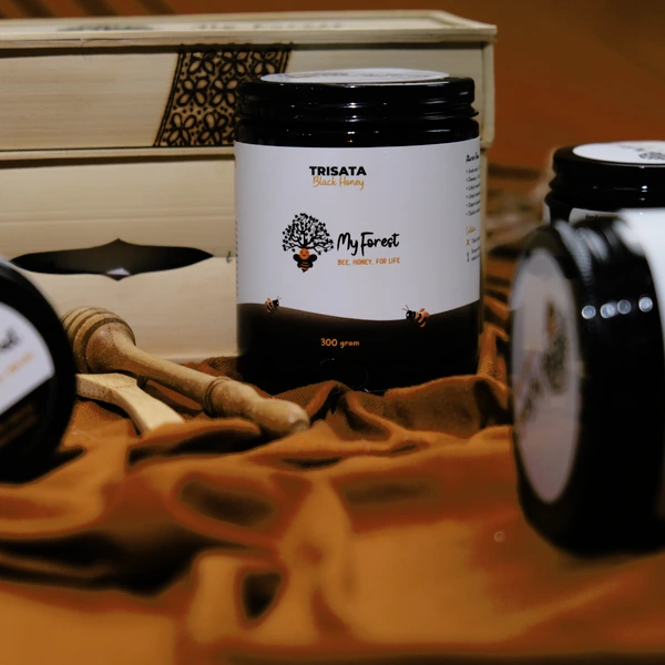 (Madu Kuat) My Forest Trisata Black Honey 300 grm