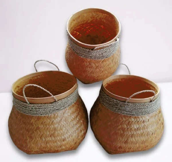 Keranjang Anyaman Bambu