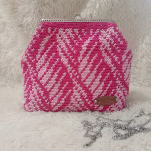 Safitri Pink Behel