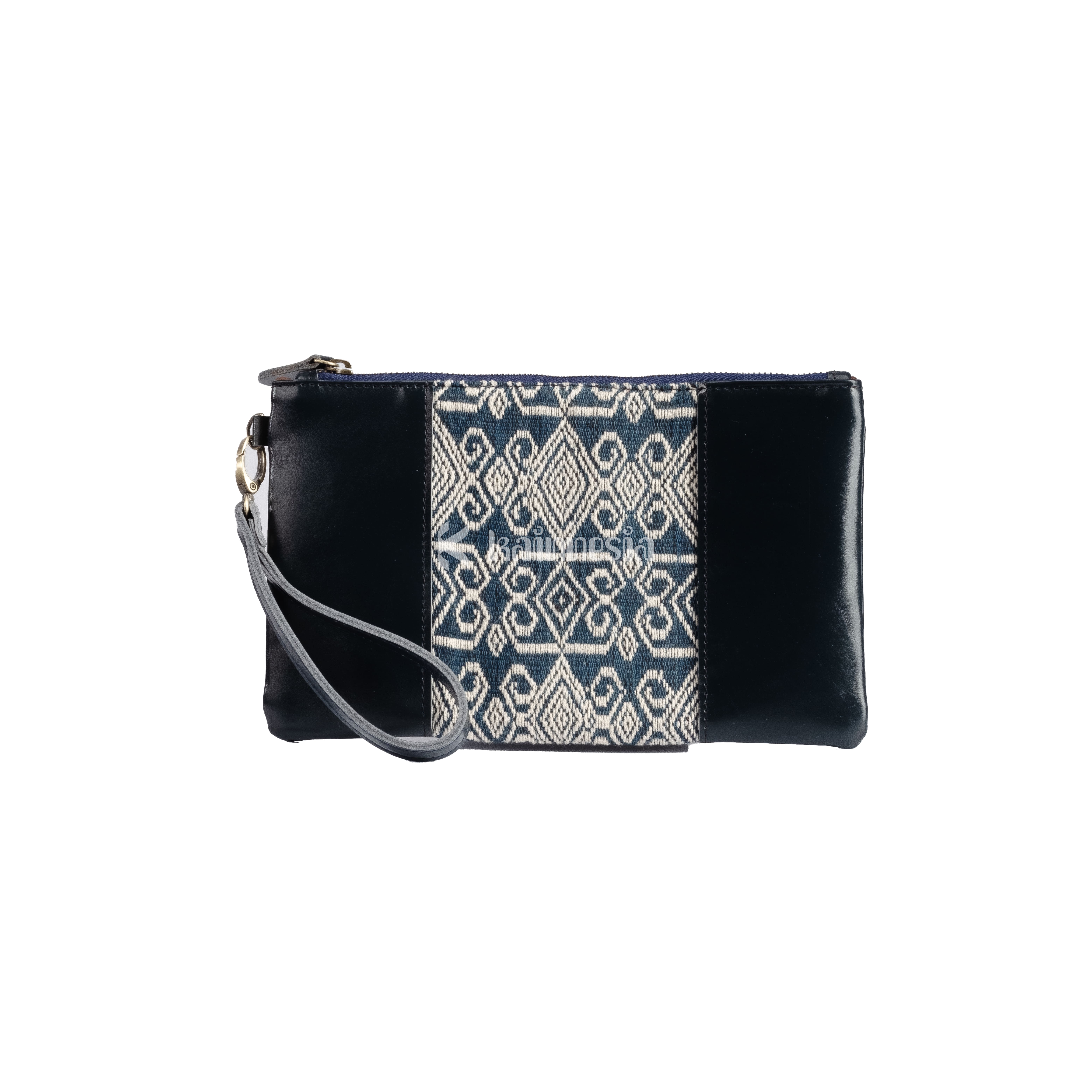 KAINNESIA Serayu Clutch - Tenun Kulit Sapi Asli