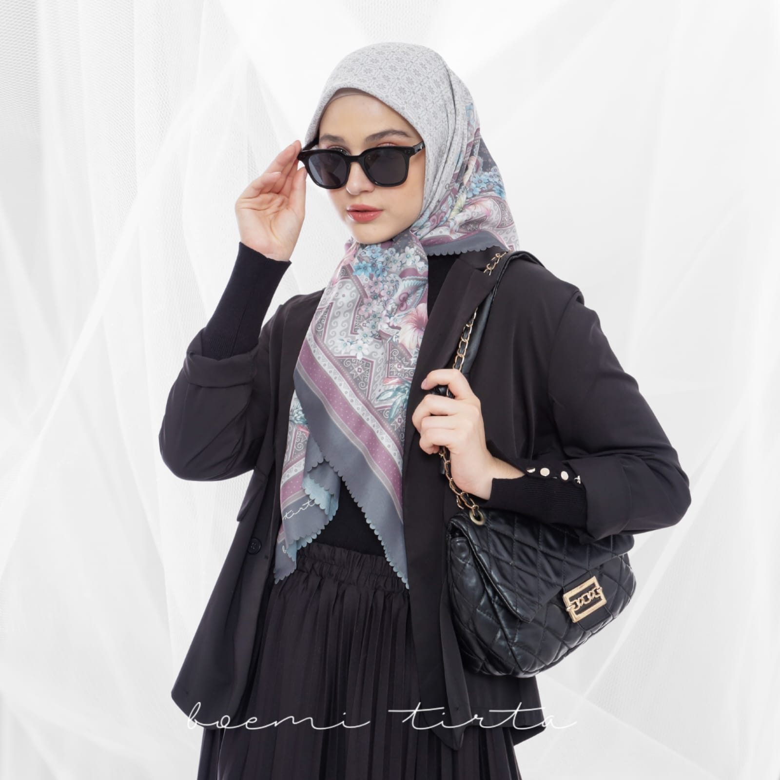 Boemi Tirta - Scarves series Artifically