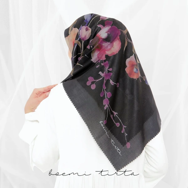 Boemi Tirta - Scarves series Blosom