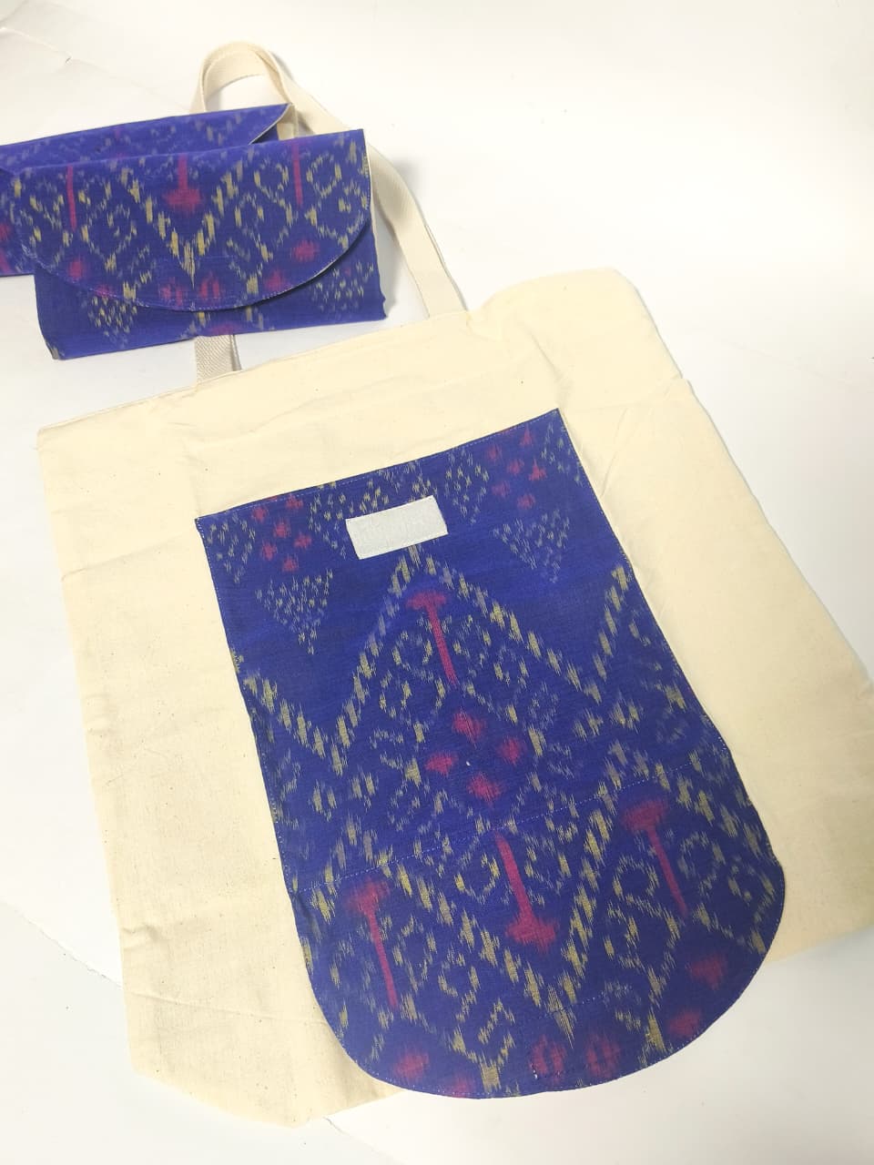 UWAISGEN Totebag Etnik Bali Handmade Dhea Lipat