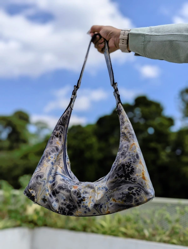 Diby Leather Akira Hobo Bag