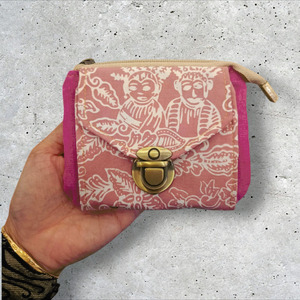 Dokar  dompet kartu