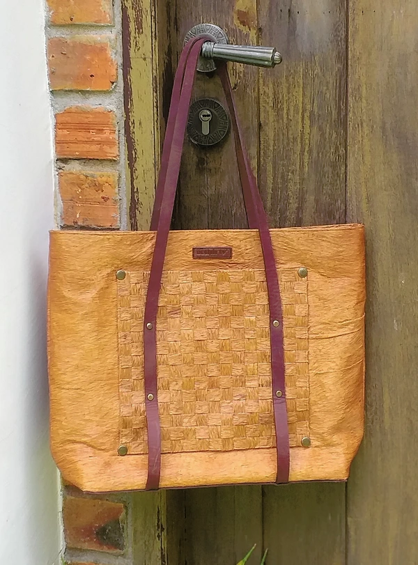 Tote Bag Anyam