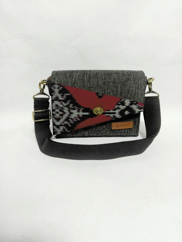 UWAISGEN Tas Selempang Tas Endek Etnik Bali Handmade Sakha Slingbag