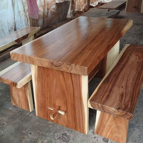 Set Meja Trembesi Kotak dengan 2 Bangku
