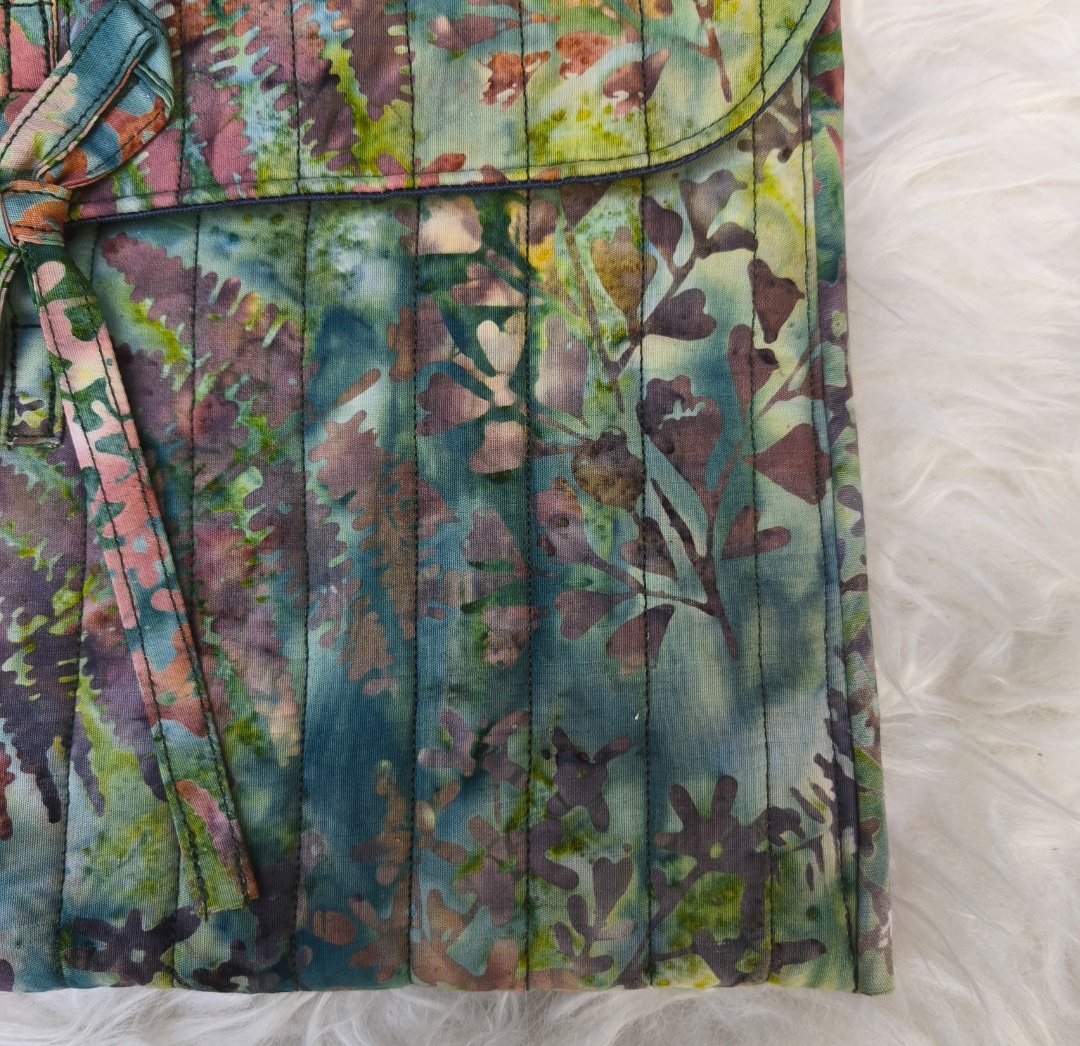 Tablet Sleeves / ipad Sleeves - Laksita - Batik Cap Middaclo - inner anti air - quilting