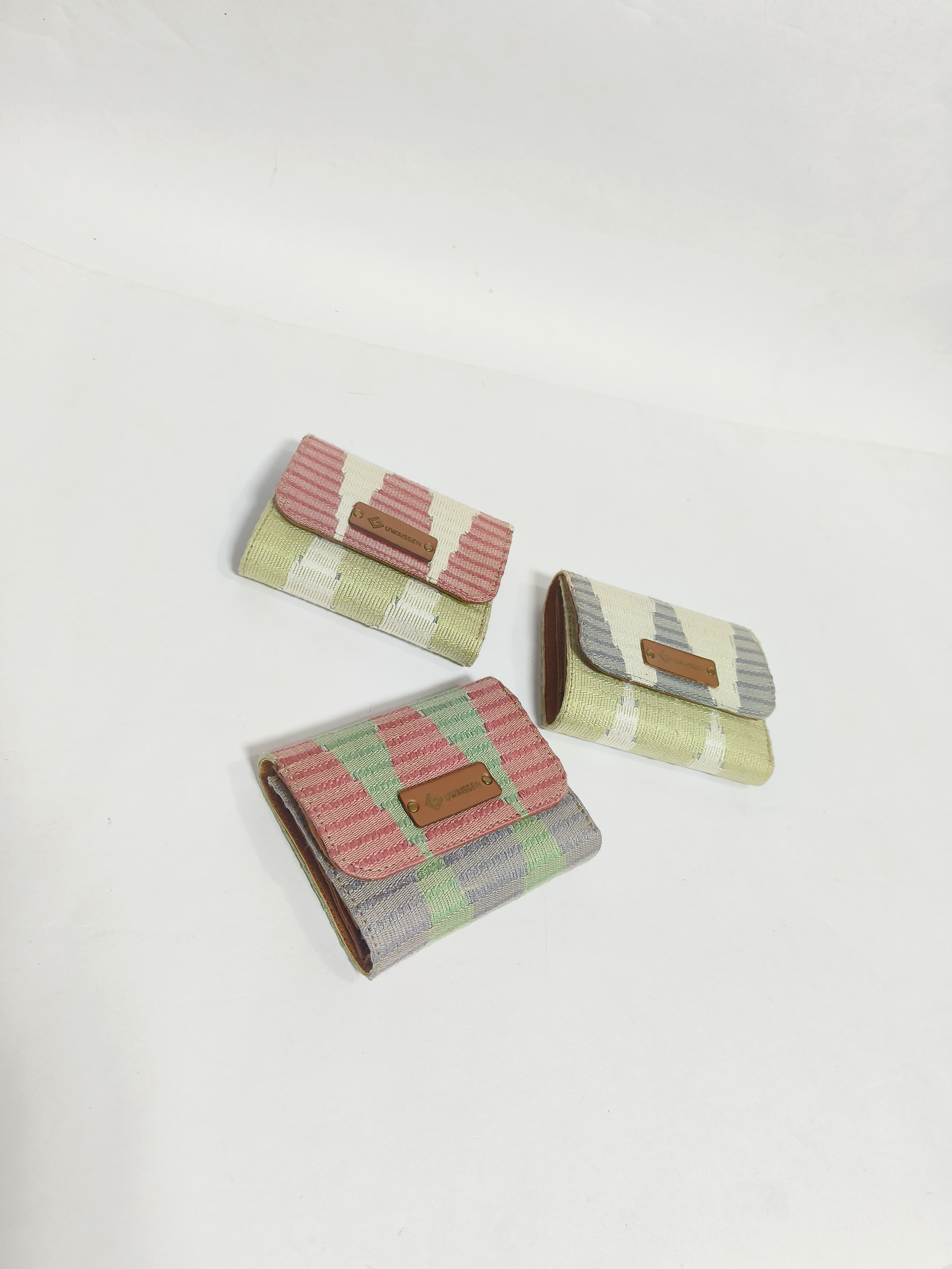 UwaisGen Dompet Lipat Sena Tenun Rangrang Etnik Bali Handmade