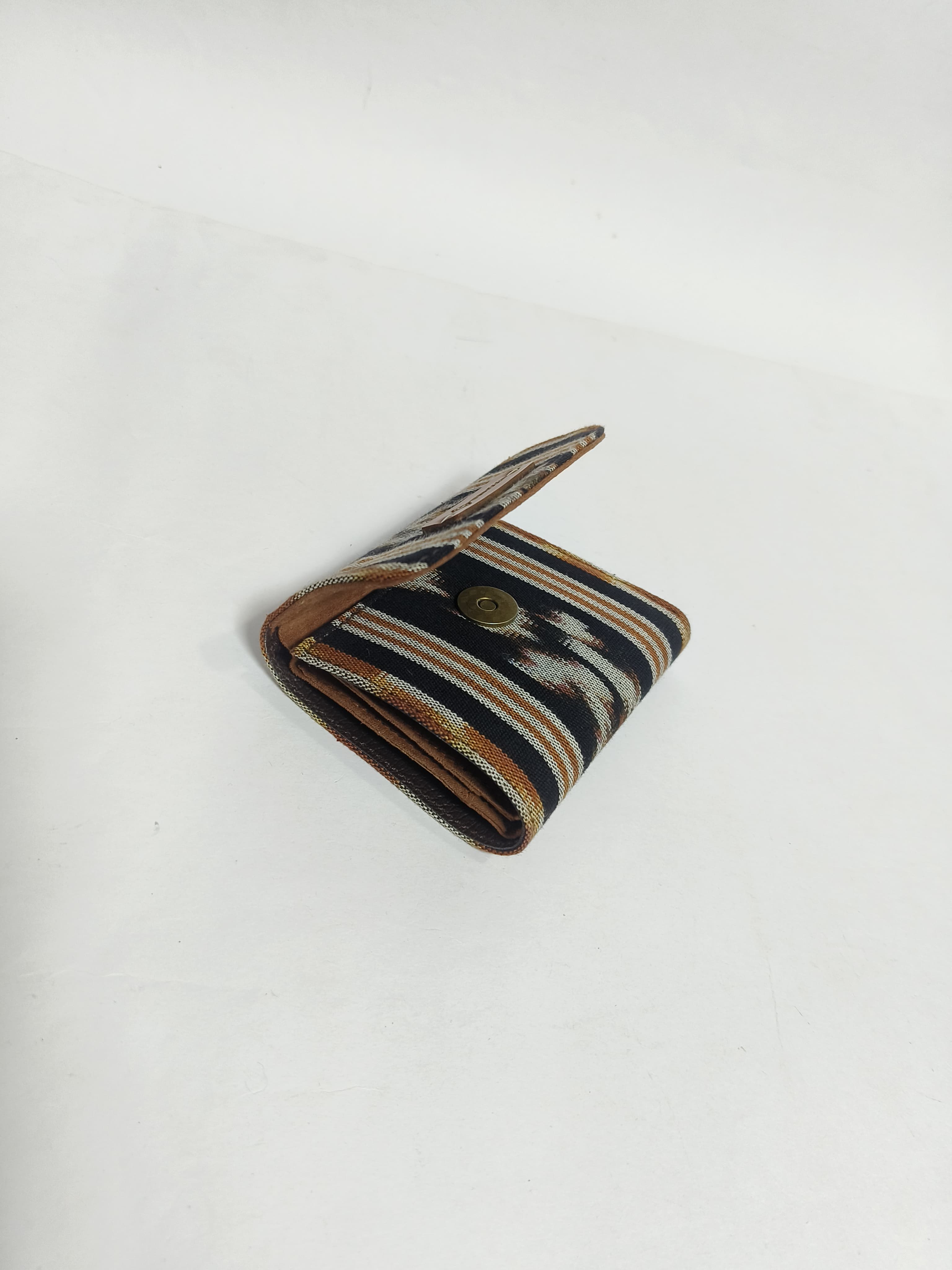 UwaisGen Dompet Lipat Sena Tenun Blanket Etnik Bali Handmade