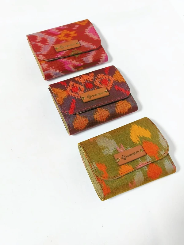 UWAISGEN Dompet Lipat Wanita Dompet Endek Etnik Bali Handmade Dompet Sena