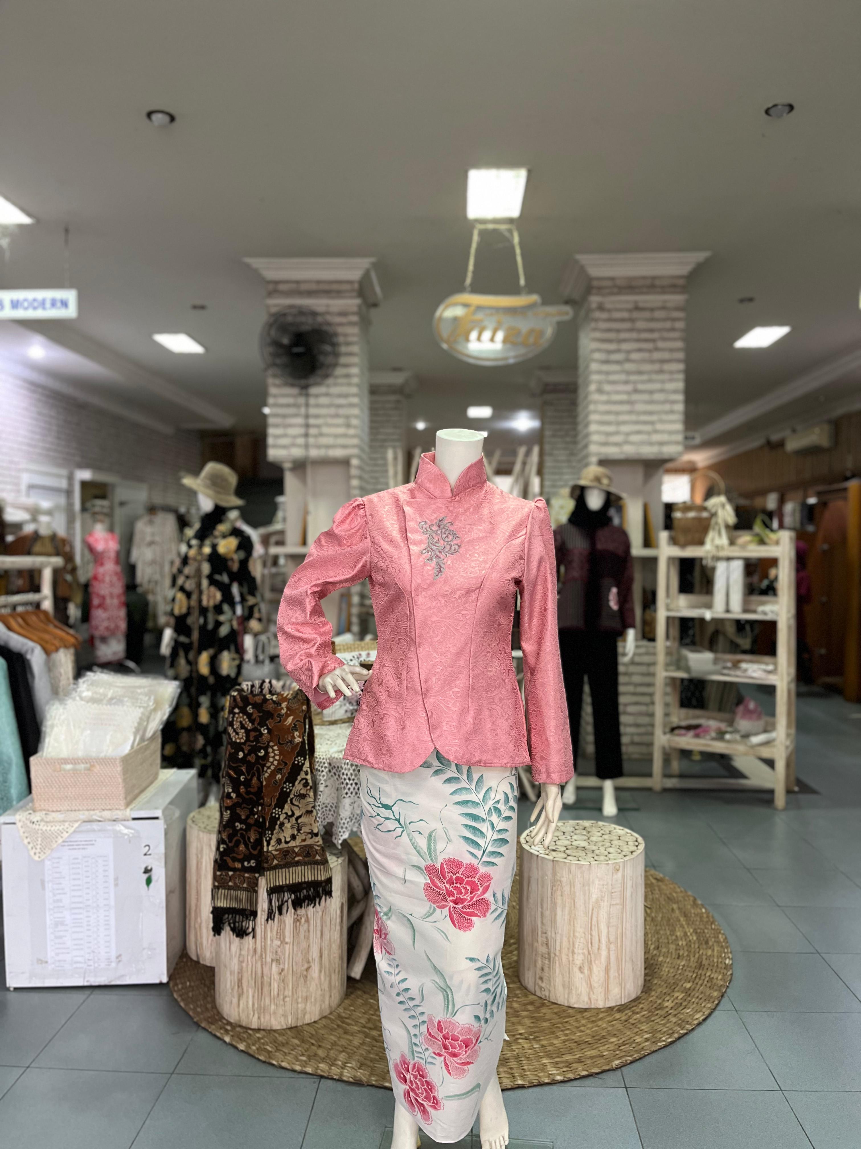 KEBAYA JANGGAN BY FAIZA BORDIR