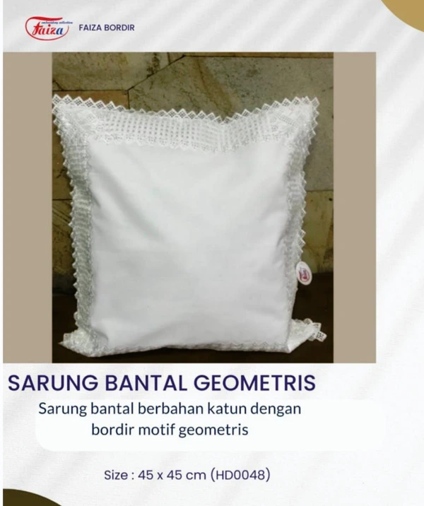 Sarung Bantal Geometris