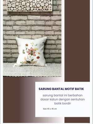 SARUNG BANTAL MOTIF BATIK 45 X 45 CM