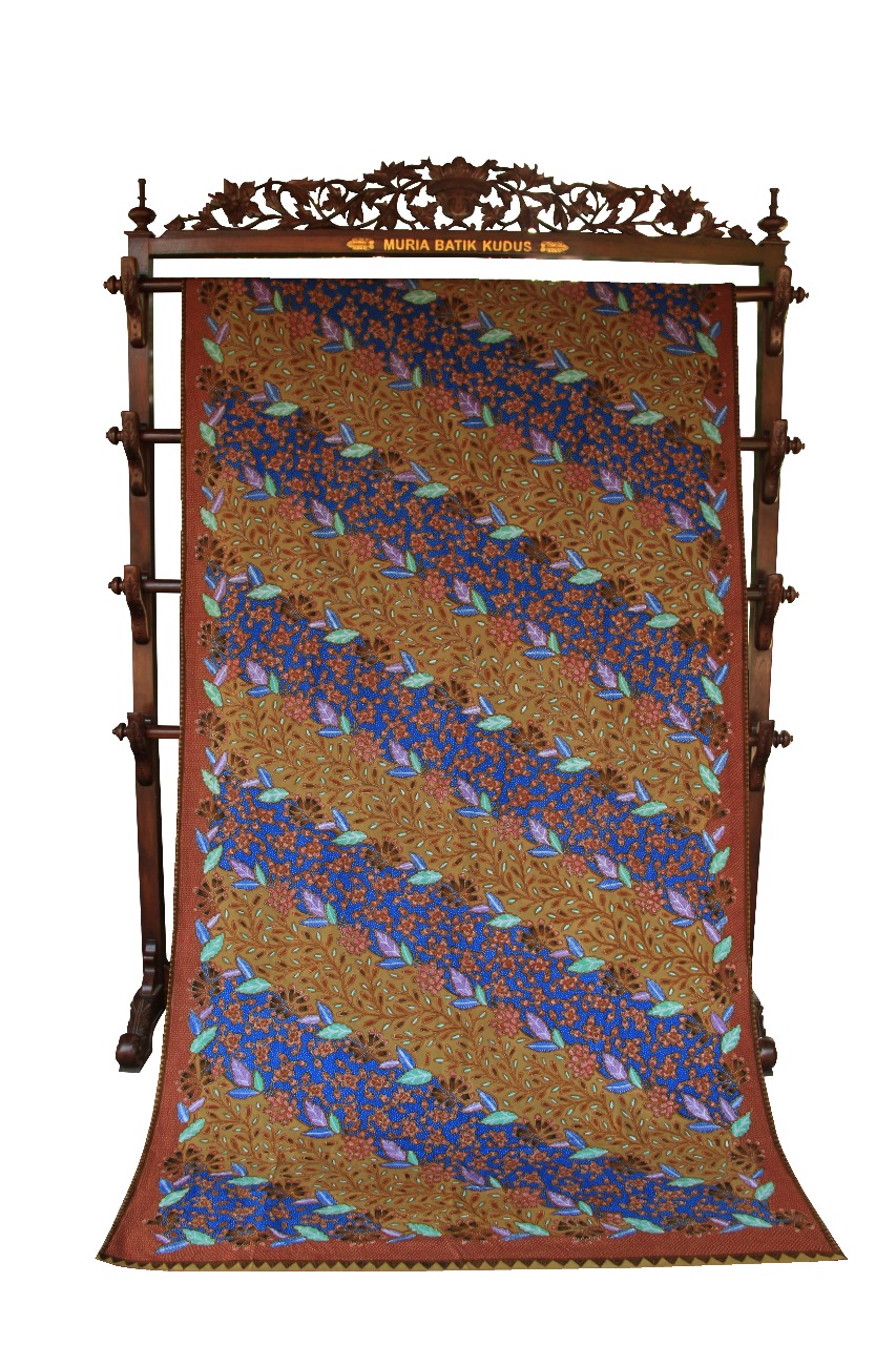 Kain Batik Tulis Halus Motif Lereng Parijhoto Cengkeh