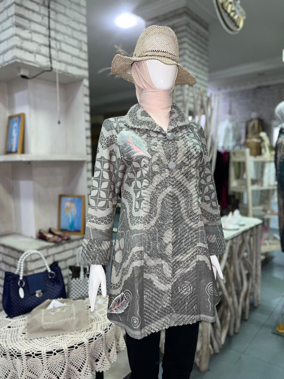 BLOUSE DOBBY