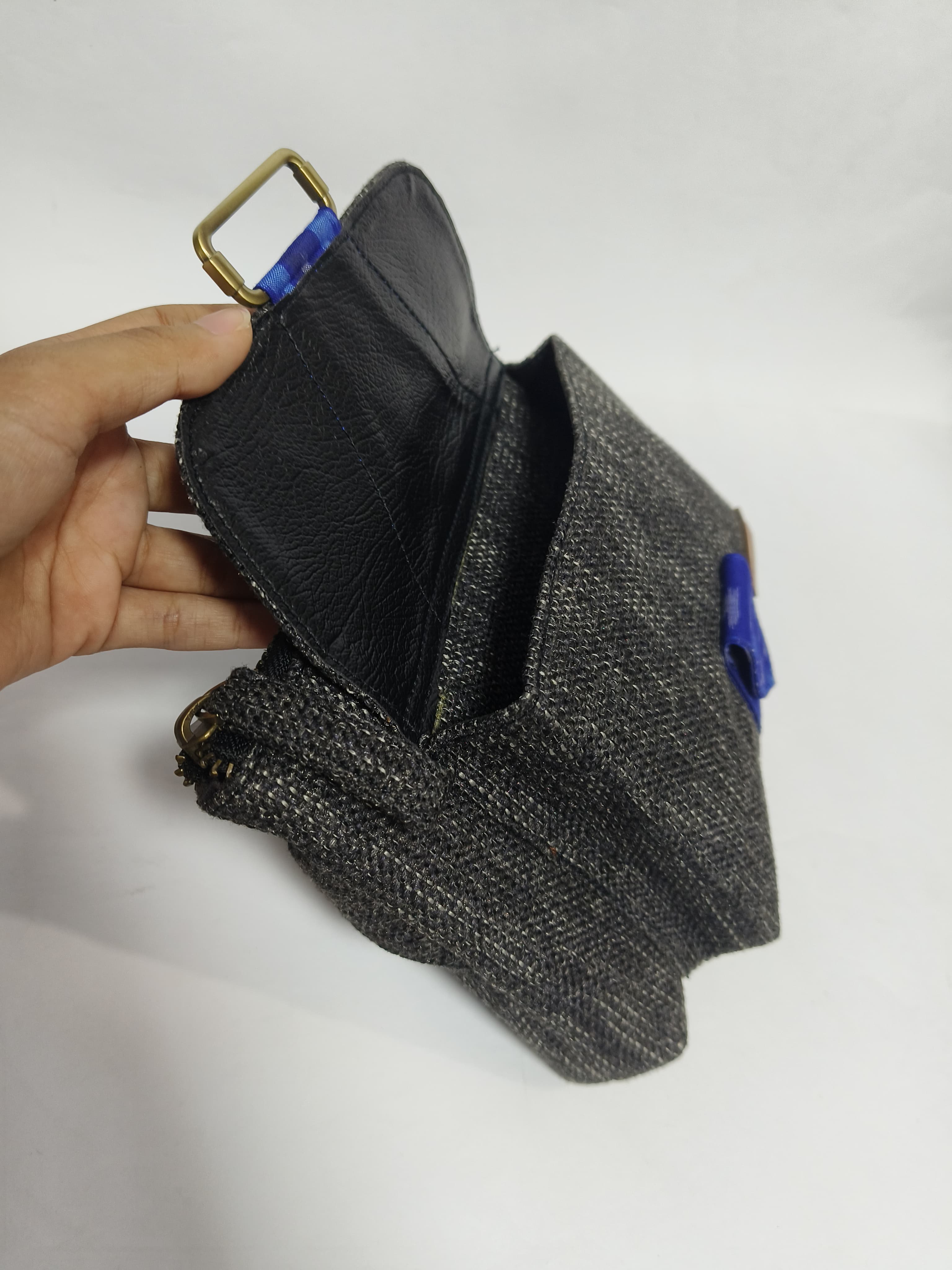 UwaisGen Enzi Slingbag Goni Endek Etnik Bali Handmade