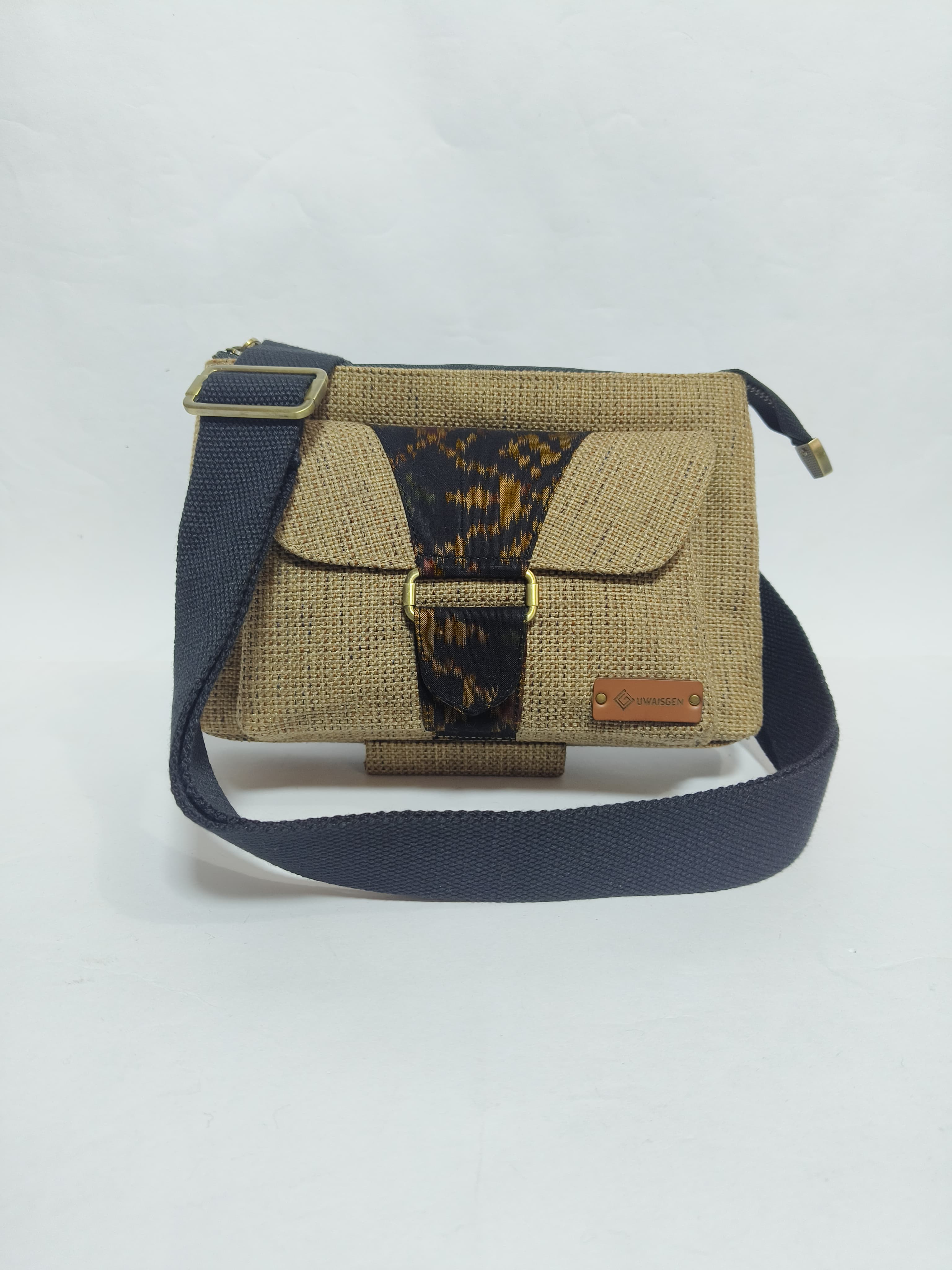 UwaisGen Enzi Slingbag Goni Endek Etnik Bali Handmade