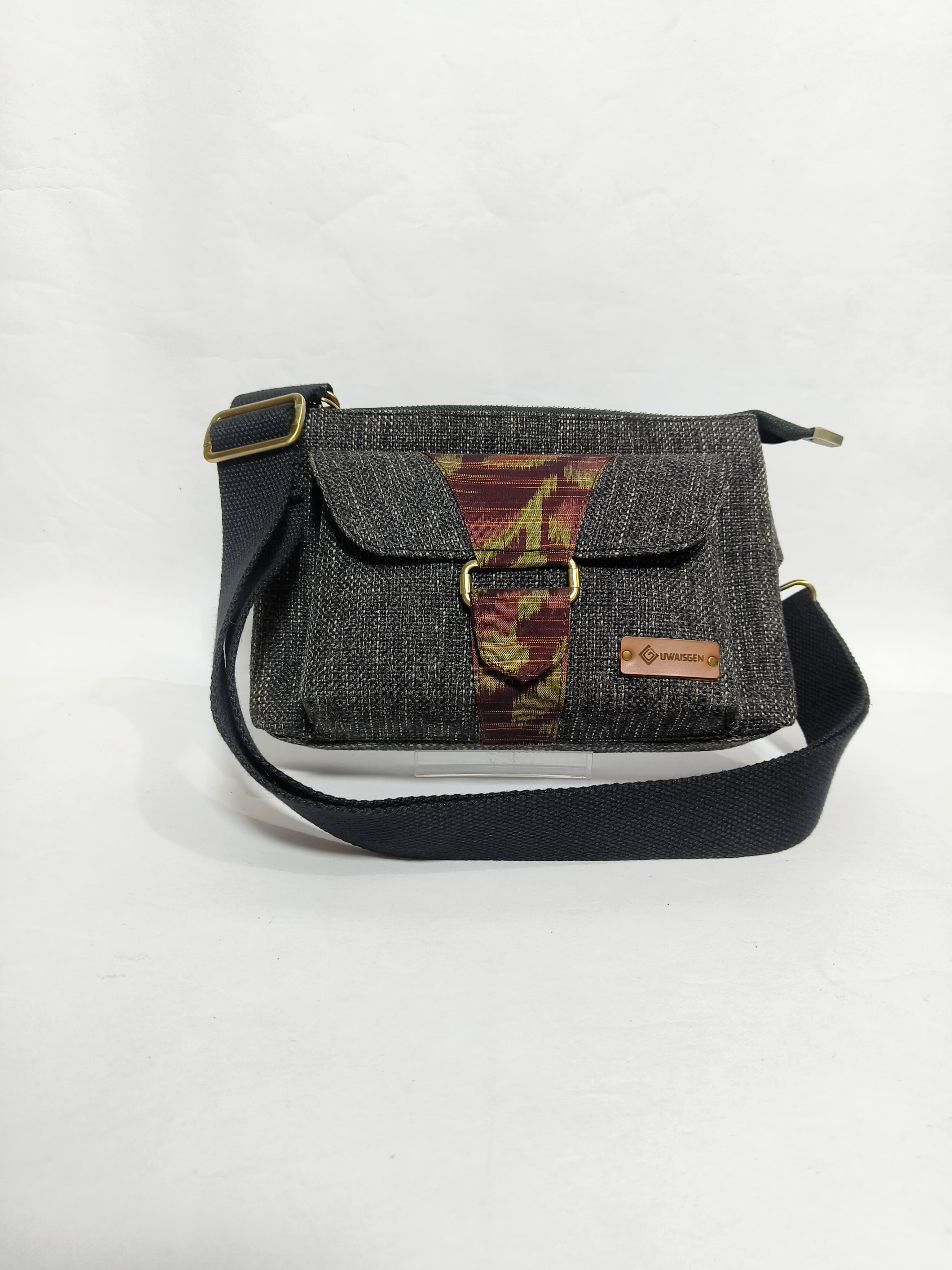 UwaisGen Enzi Slingbag Goni Endek Etnik Bali Handmade