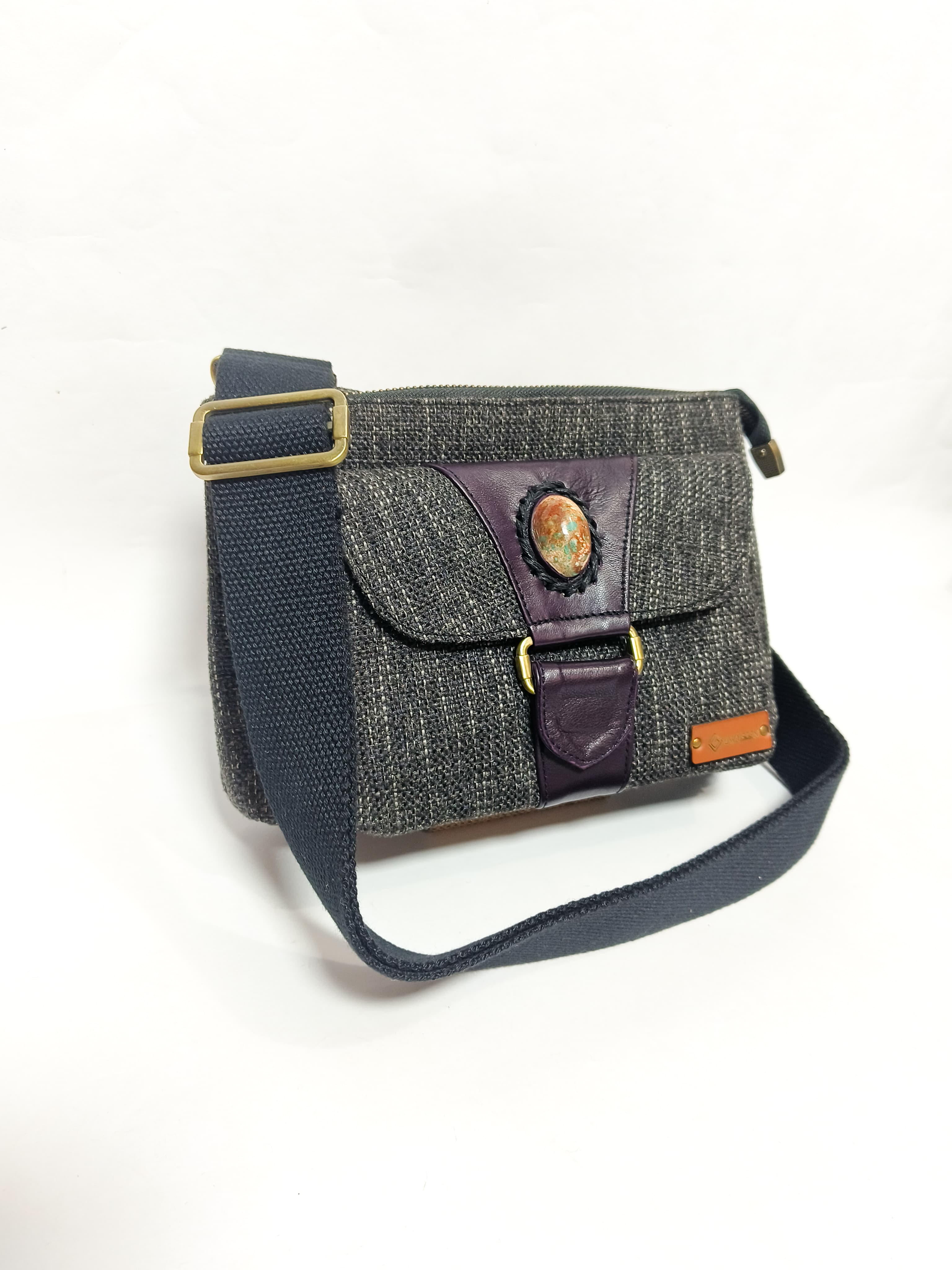 UWAISGEN Tas Selempang Tas Endek Etnik Bali Handmade Enzi Slingbag
