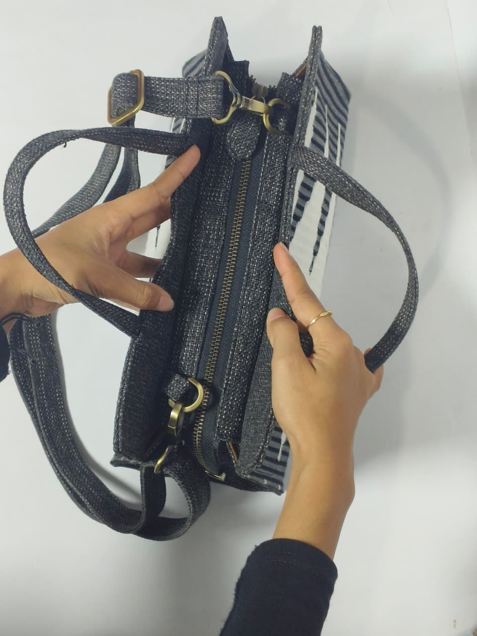 UwaisGen Fyra Bag Goni Tenun Rangrang Etnik Bali Handmade