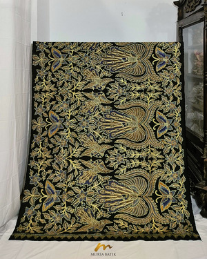 Kain Batik Tulis Perada Motif Merak Kembang Kupu