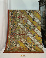 Kain Batik Tulis Perada Motif Merak Tarung