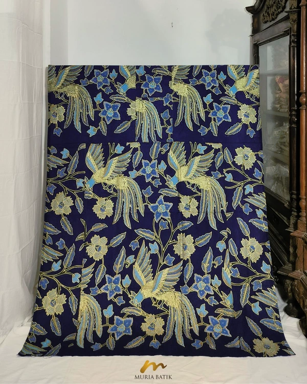 Kain Batik Tulis Perada Motif Gurdo Natah Kembang