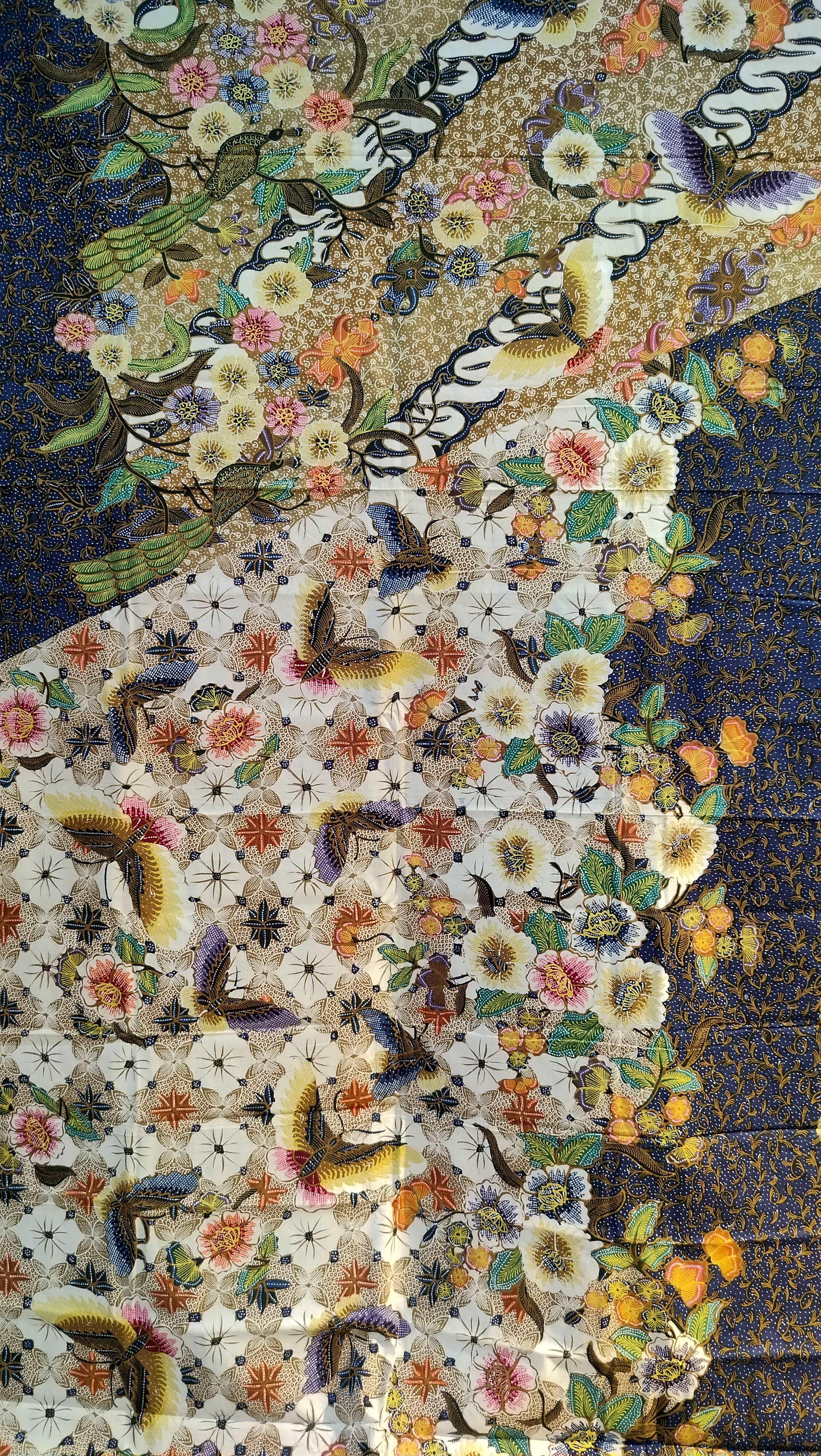 Kain Batik Tulis Halus Motif Hokkokai