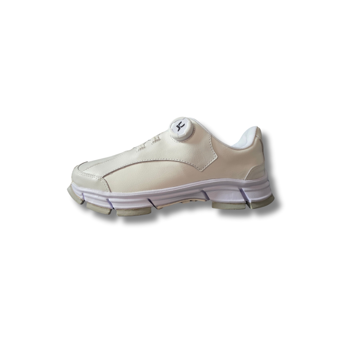 SEPATU NOBF - JC WHITE