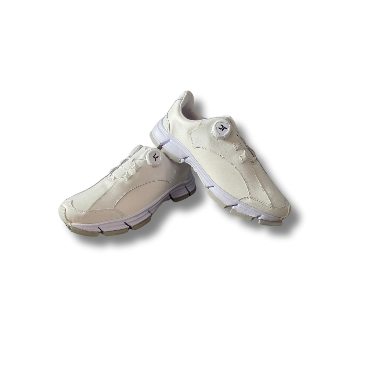 SEPATU NOBF - JC WHITE