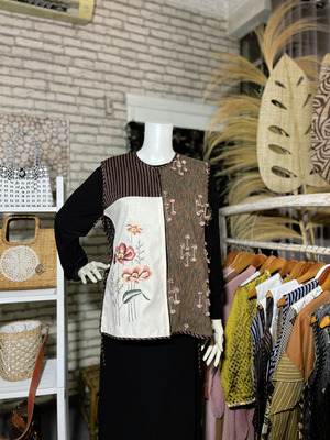Vest Etnic Kombinasi Bordir Ekslusif Tradisional Handmade Dengan Tenun dan Lurik 5