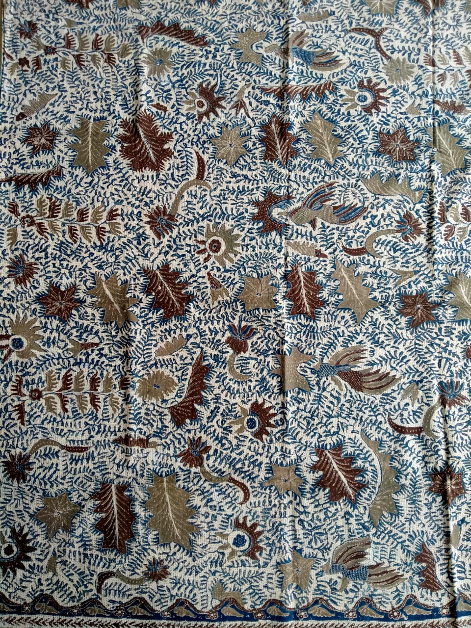 Batik Tulis Complongan Pewarna Alami Motif Sekar Niem