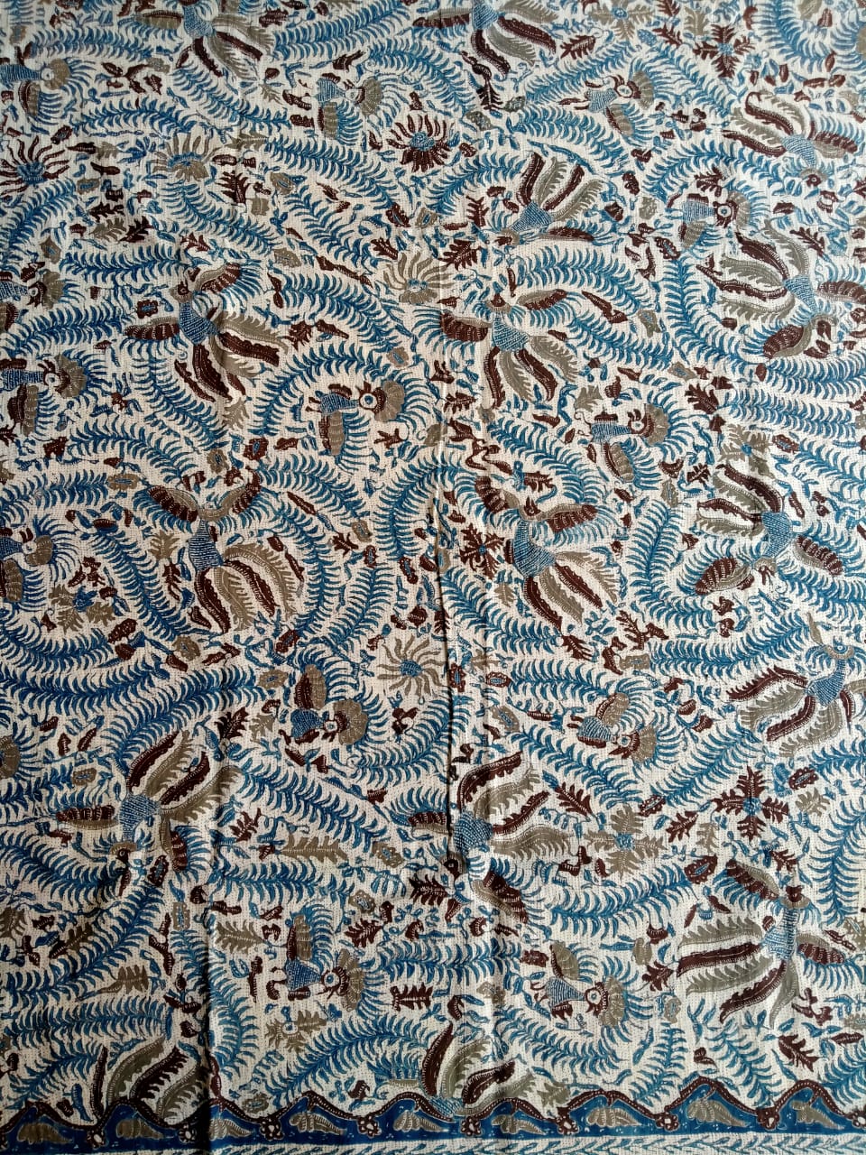 Batik Tulis Complongan Pewarna Alami motif Manuk Drawes