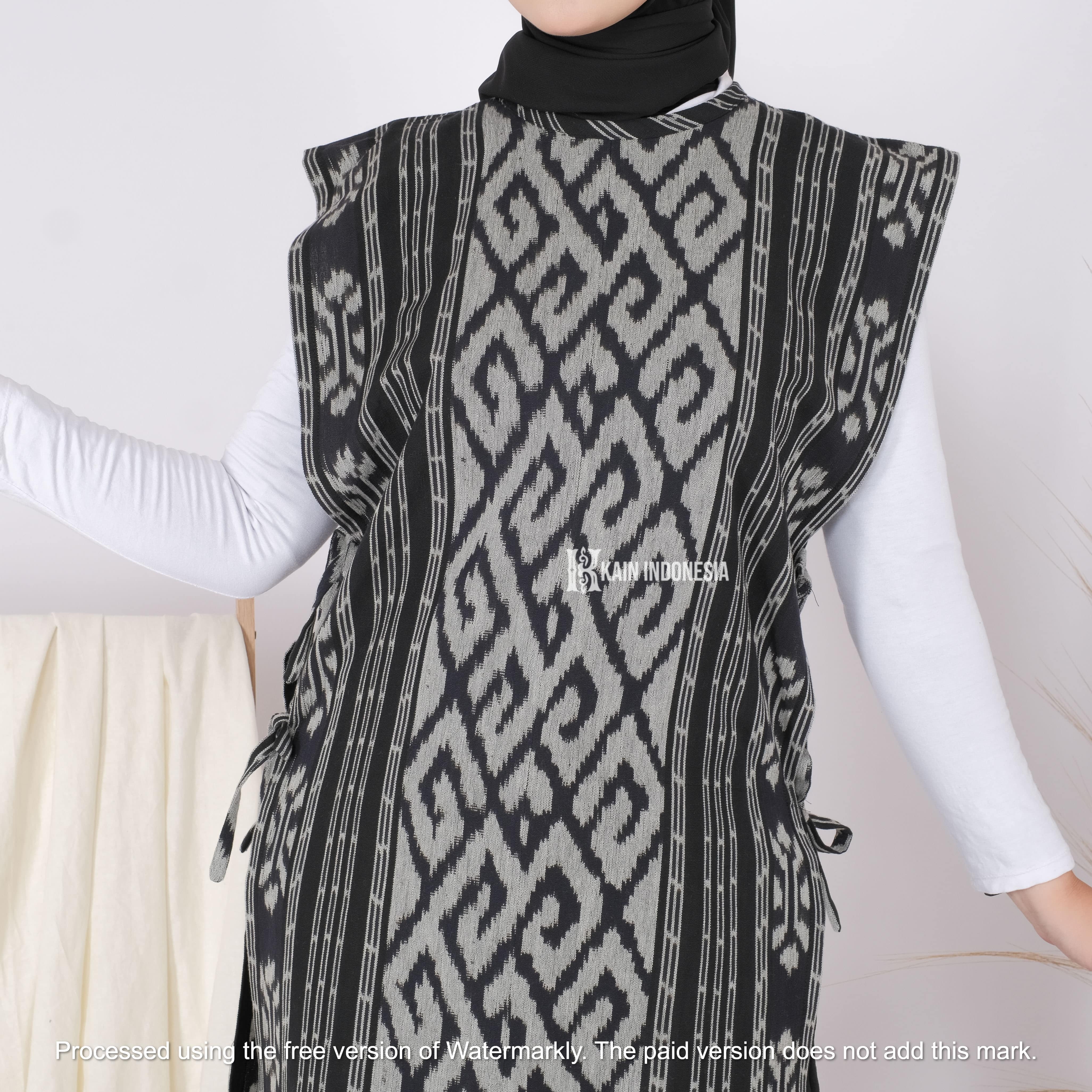 KI Outer Nadia Tenun Kinan Hitam All Size