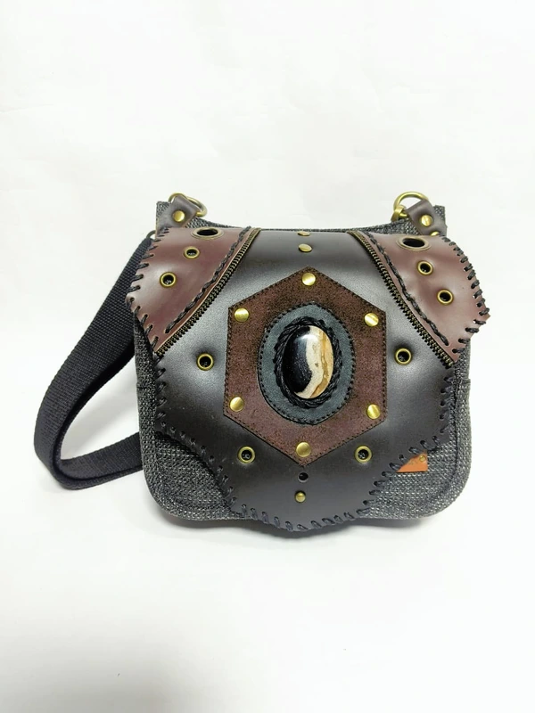 UWAISGEN Tas Selempang Kulit Tas Endek Etnik Bali Handmade Lucian Bag