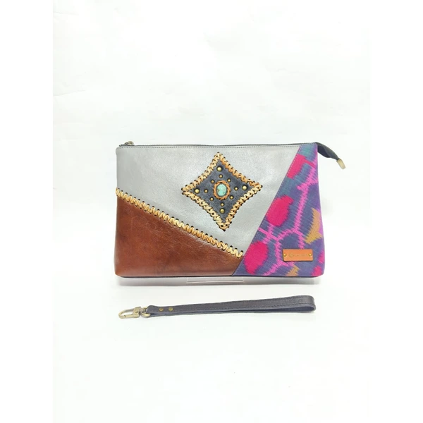 UWAISSGEN Cluth Unisex Handbag Kulit Endek Etnik Bali Versa Bag