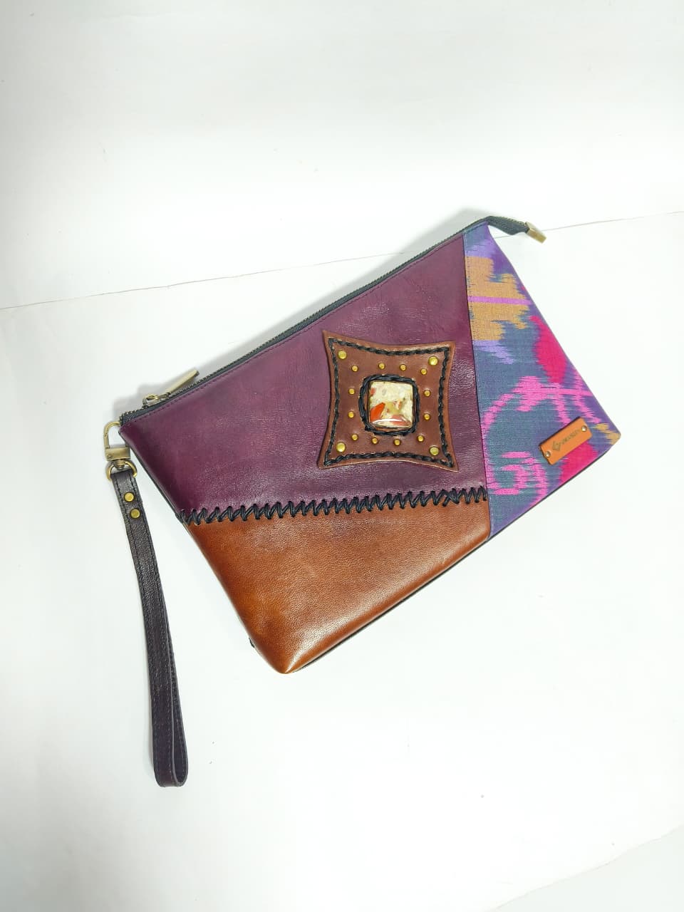 UWAISSGEN Cluth Unisex Handbag Kulit Endek Etnik Bali Versa Bag