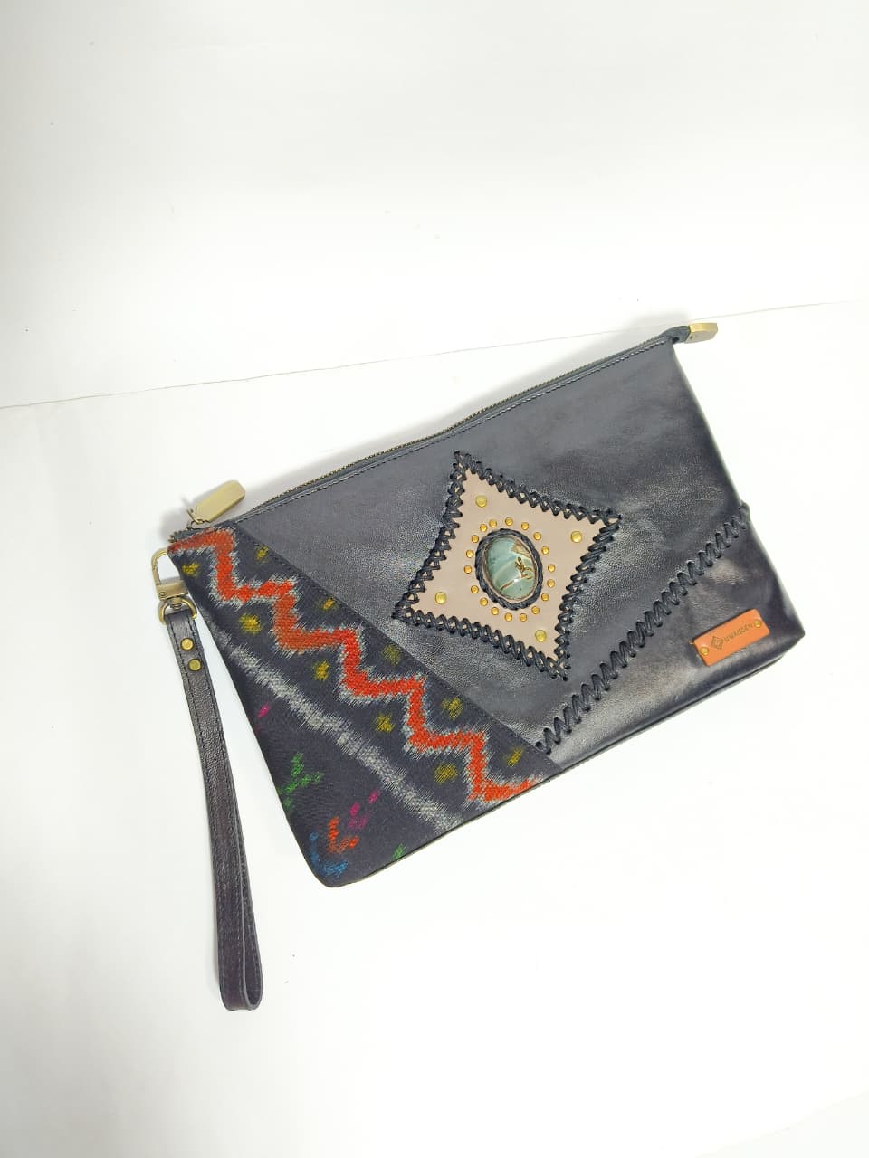 UWAISSGEN Cluth Unisex Handbag Kulit Endek Etnik Bali Versa Bag
