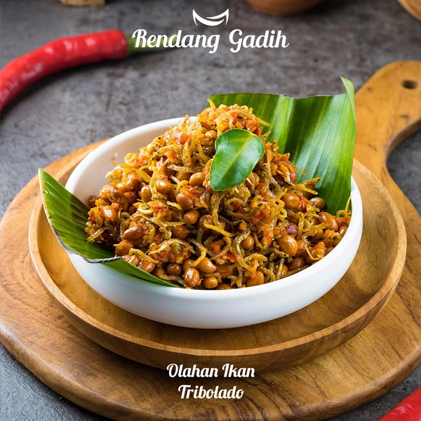 Rendang Gadih - Tribolado (Teri Kacang Balado) 200 g