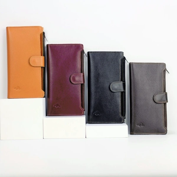 Eun-ji - Sendy Leather
