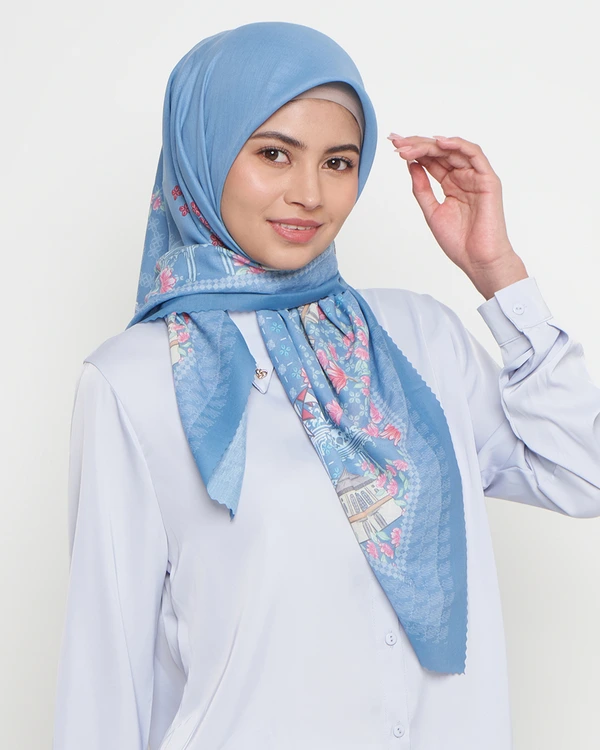 MIERTO Scarves Surakarta Series Hijab Etnik Klasik-Modern Ultrafine Premium Voile 115cm x 115cm Motif Batik Parang Elegan untuk Acara Formal & Kasual